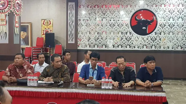 tim hukum koster
