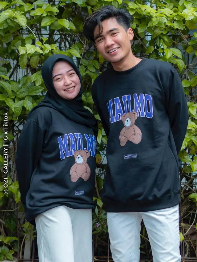 [Fimela] Dari Sesama Peserta Hingga Juri, Ini 7 Pasangan Artis yang Cinlok di Ajang Dangdut Indosiar