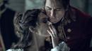 Ia juga mempunyai hubungan yang adiktif dan sering berubah-ubah dengan istrinya dan cinta sejatinya Josephine (Vanessa Kirby). Melalui trailer yang telah dirilis film ini akan menggambarkan beberapa peristiwa dan perang yang diprakarsai oleh Napoleon Bonaparte. (Apple TV+ via AP)