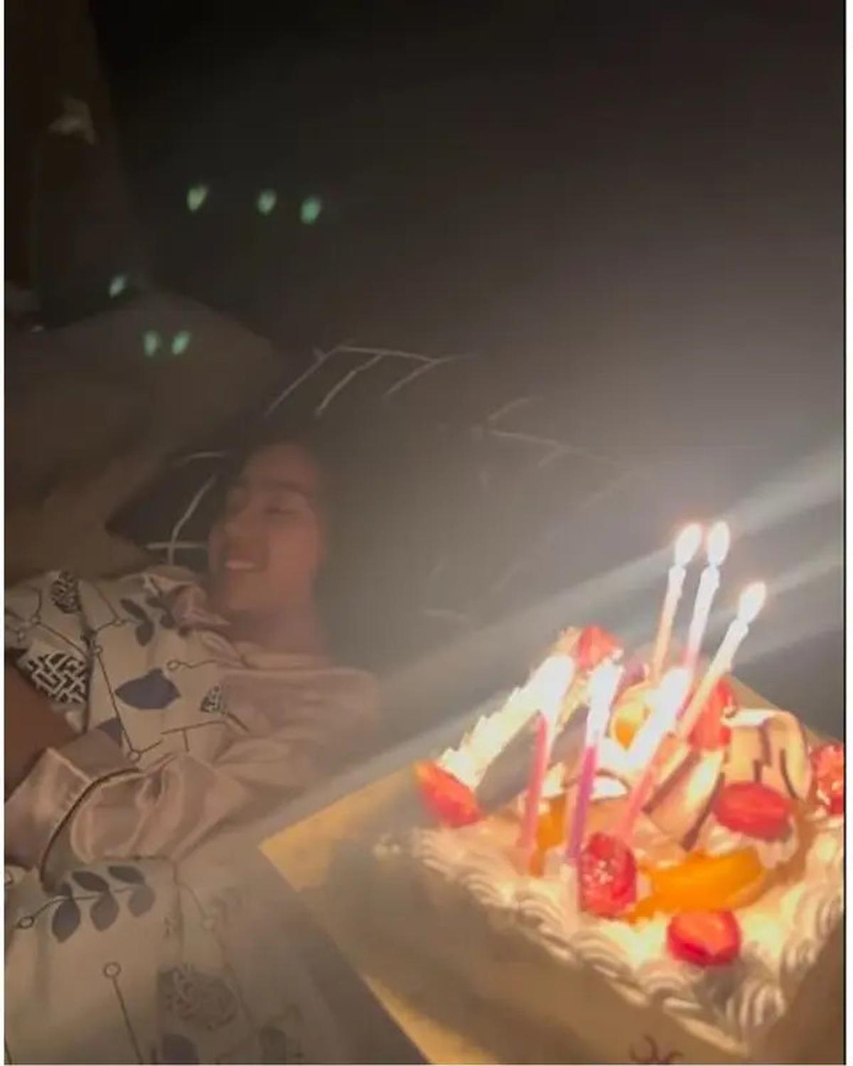 7 Potret Leticia Anak Sheila Marcia Ulang Tahun ke-15, Rayakan Bareng Keluarga