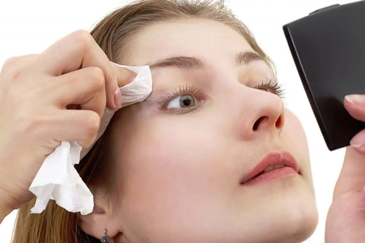 makeup-remover-131211b.jpg