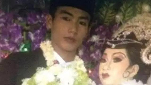 6 Riasan Pengantin Wanita dengan Alis Nyeleneh Ini Bikin Tamu Undangan Syok