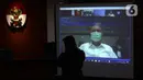 Wali Kota nonaktif Medan Tengku Dzulmi Eldin menjalani sidang pembacaan tuntutan secara video conference di Gedung KPK, Jakarta, Kamis (14/5/2020). Tengku Dzulmi Eldin terlibat dalam kasus dugaan menerima suap proyek dan jabatan pada Pemkot Medan tahun 2019. (merdeka.com/Dwi Narwoko)