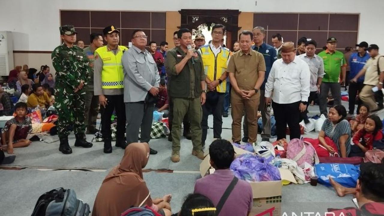 BNPB Pastikan Kebutuhan Dasar Pengungsi Banjir Kudus Terpenuhi, Siap Beri Bantuan Lanjutan