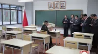 Foto Kim Jong Un Bersanding dengan Ayah dan Kakeknya, Ini Kata Analis