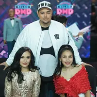 Desember 2017 silam, ayah Ivan, Bambang Gunawan menuliskan Ivan akan segera bertunangan dengan Ayu Ting Ting pada bulan Maret 2018 ini. Lantas seperti apa komentar Ivan saat itu? (Instagram/ivan_gunawan)