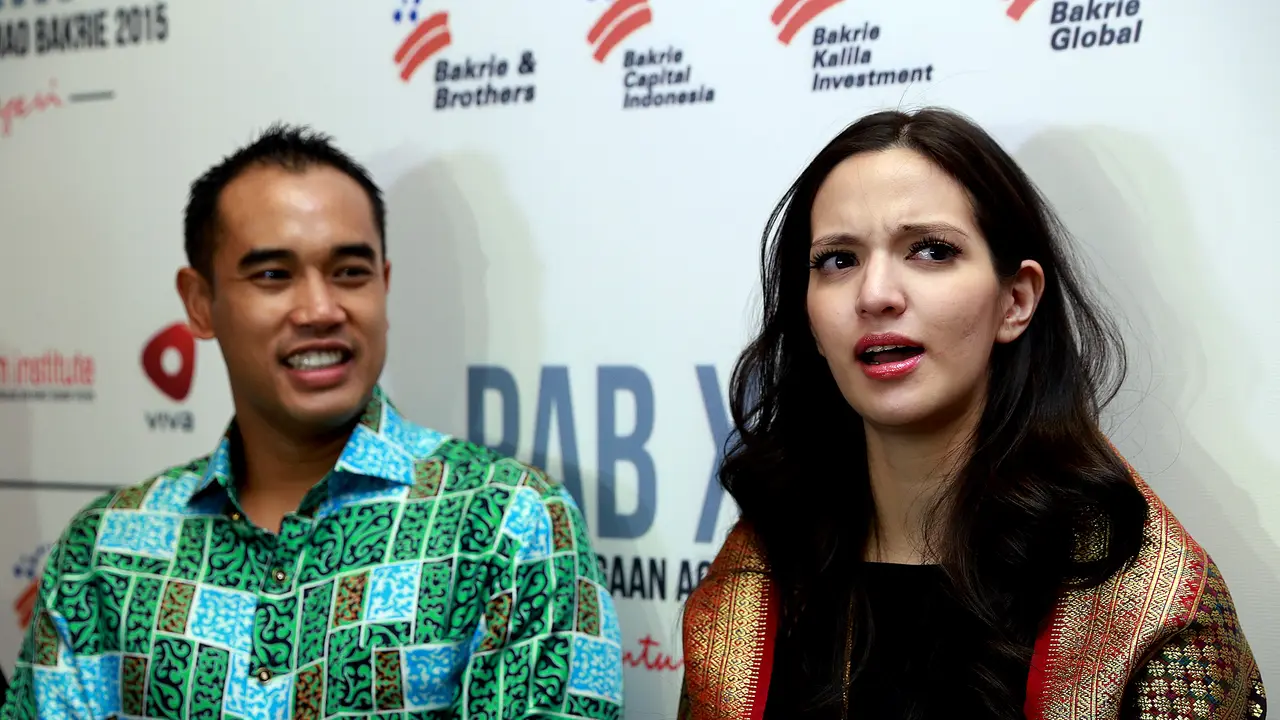 Ardiansyah Bakrie dan Nia Ramadhani 