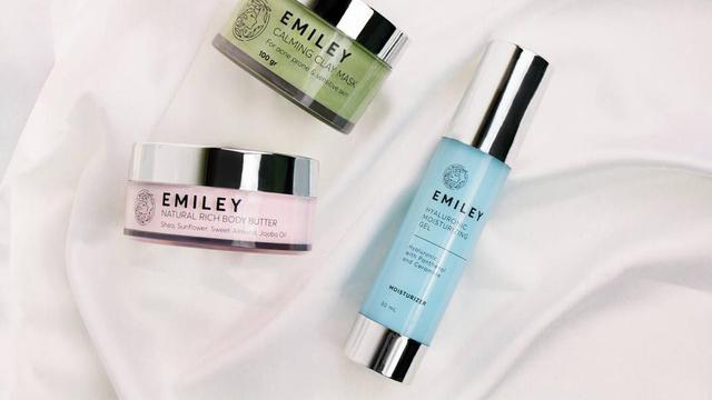 2 Masker Wajah Lokal untuk Kulit Berminyak dan Berjerawat, Berwujud Clay dan Gel