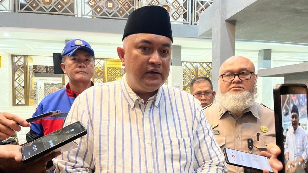 Cepat Tanggap, Pemkab Bogor Turunkan Alat Berat untuk Penanganan Banjir Bogor di Cijayanti