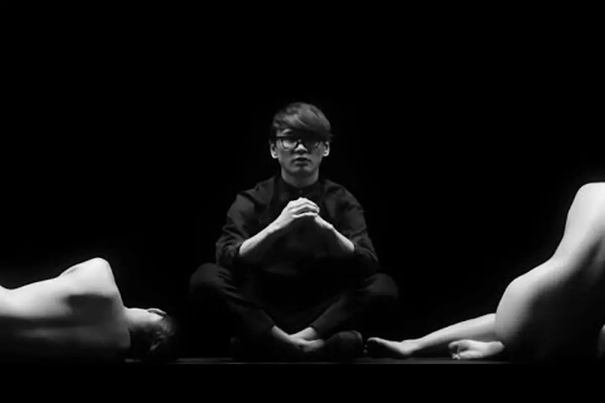 6 Penampakan Wanita Bugil di Videoklip Band Jepang