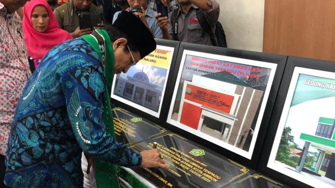 Menteri Agama Salurkan Bantuan Fasilitas Keagamaan Maluku, Dorong SDM Unggul dan Harmoni Sosial