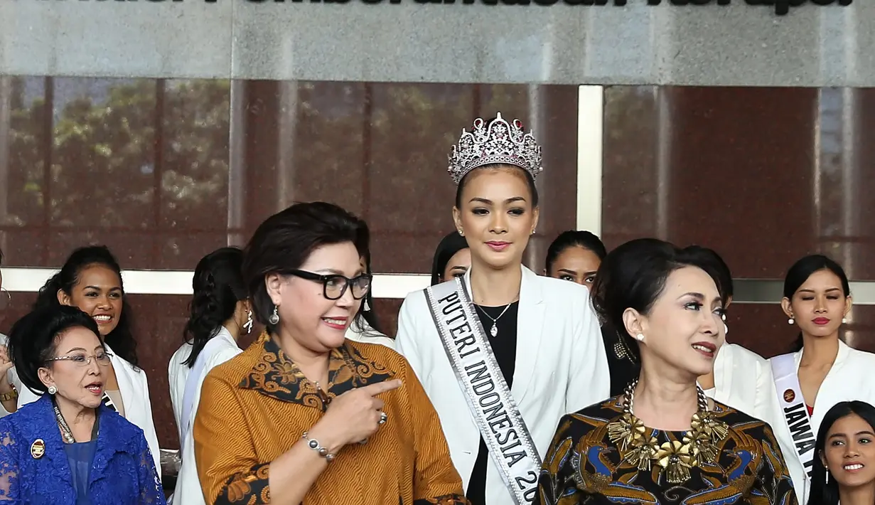 "Bagaimana sosialisasi program anti korupsi, sedini mungkin untuk masyarakat berusia muda. Ini perlu diketahui, disuarakan pada lingkungan mereka,” ucapnya.  (Bambang E. Ros/Bintang.com)