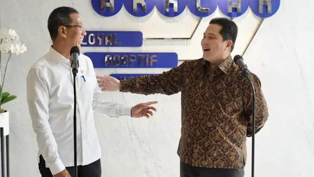 Menteri BUMN Erick Thohir menerima kunjungan Pj Gubernur DKI Jakarta Heru Budi Hartono di kantor Kementerian BUMN, Jakarta, Rabu (19/10/2022)