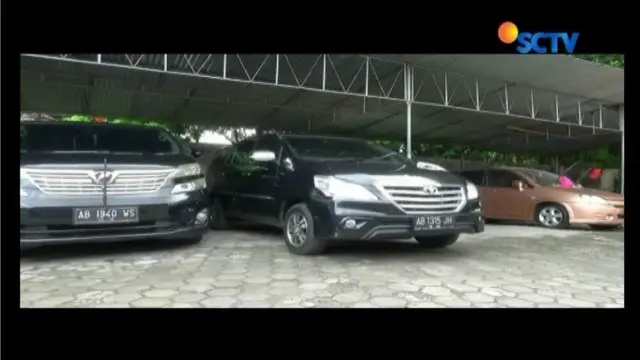 Jelang Resepsi Kahiyang, Pemilik Rental Mobil Mewah Banjir Rezeki