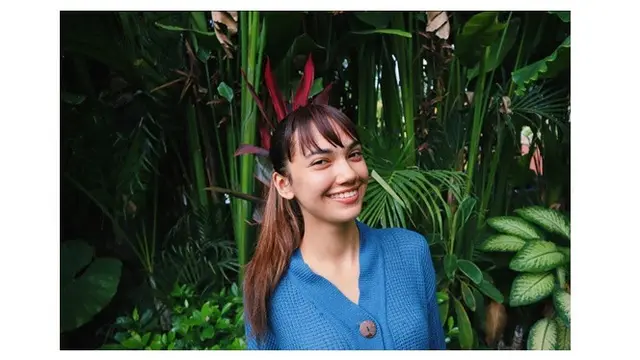 5 Potret Terbaru Haico Van der Veken dengan Gaya Rambut Berponi, Cantik