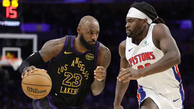 LeBron James saat Lakers keok dari Pistons di NBA 2025/2026