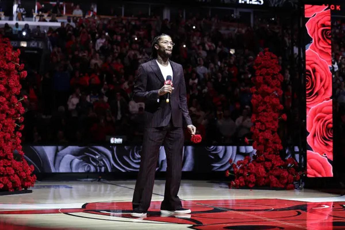 NBA: Chicago Bulls Pensiunkan Nomor Punggung 1 untuk Derrick Rose