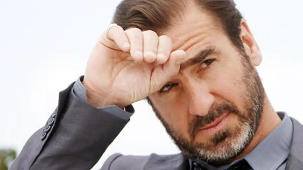 img_cantona-100112