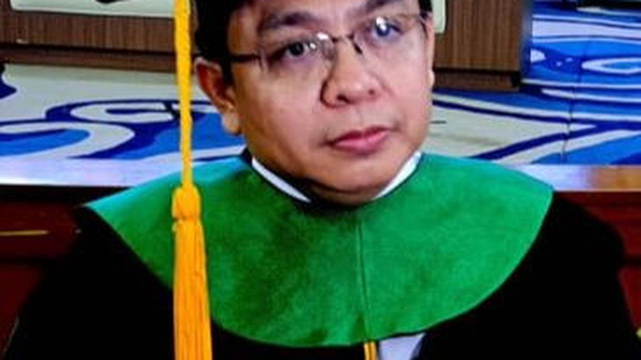 Jadi Guru Besar UIN Jakarta, Burhanuddin Muhtadi Ungkap Data Masifnya Politik Uang di Indonesia