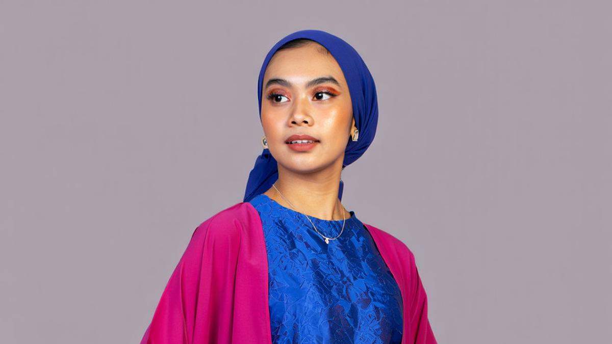 7 Model Tunik Brokat Kombinasi Outer Panjang Kekinian 2025