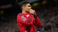 Selebrasi Casemiro usai membobol gawan Brentford di pekan ke-34 Premier League, Selasa (28/4/2026) (AP Photo/Dave Thompson)