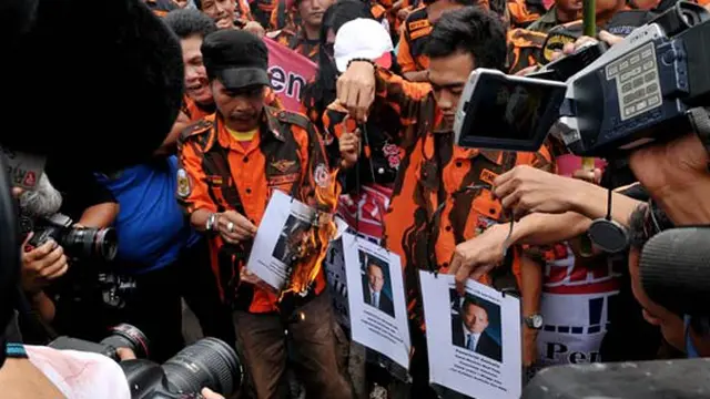 [VIDEO] Pemuda Pancasila Tuntut Australia Minta Maaf