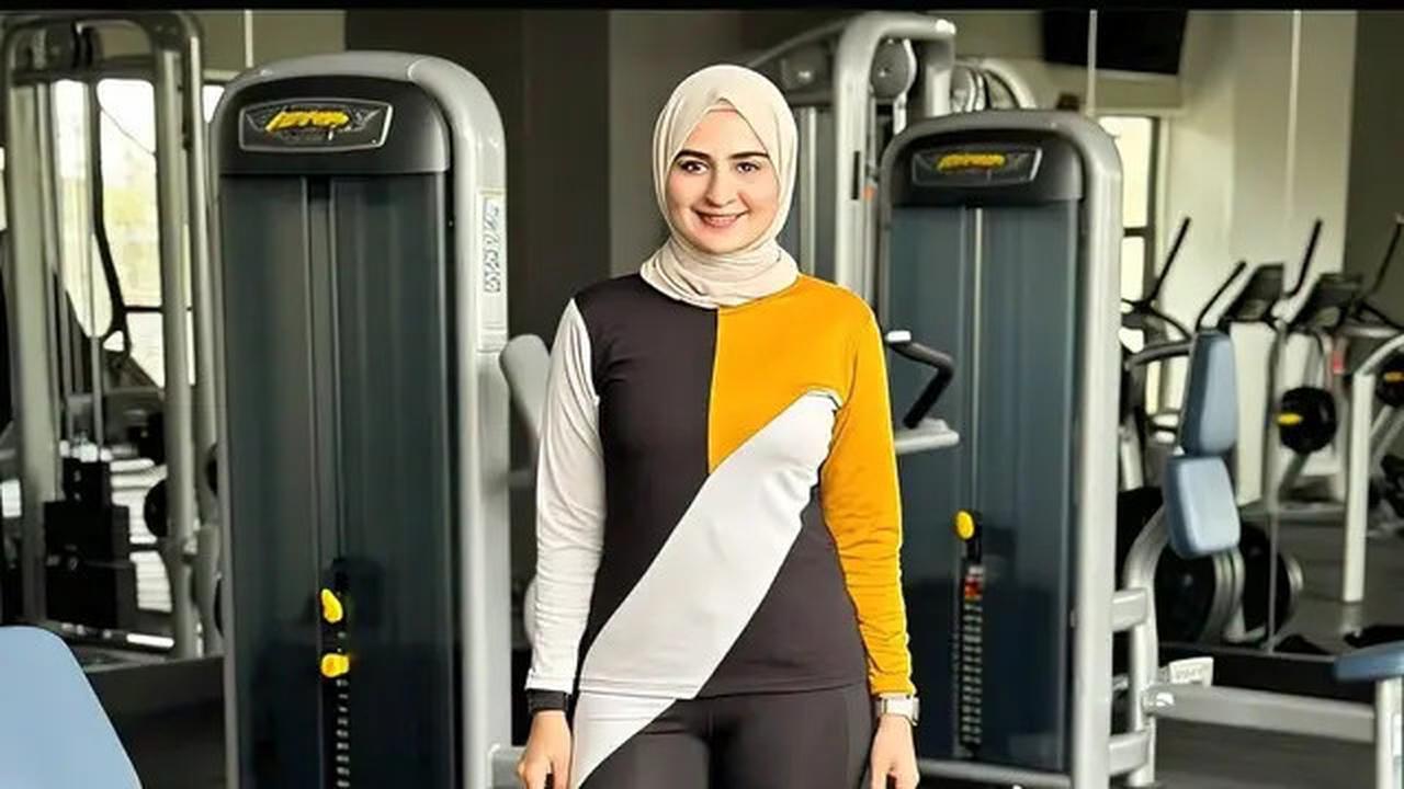 10 Gym Outfits Perempuan Hijab yang Elegan di 2025, Tampil Stylish Saat Olahraga