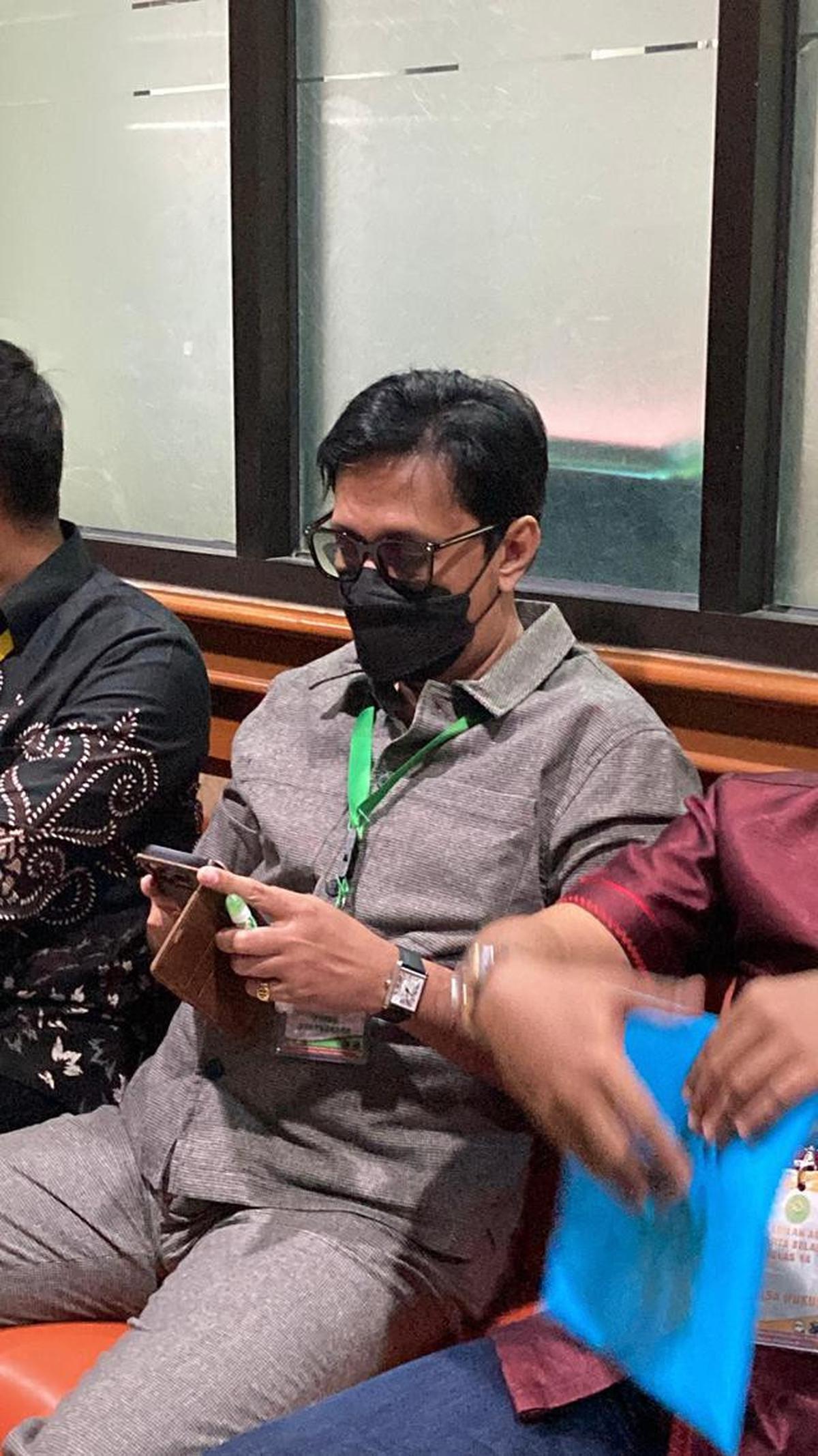 Reaksi Andre Taulany MendengarPutusan Cerai Erin Diungkap Pengacara, Ucap Syukur dan Lanjut Syuting