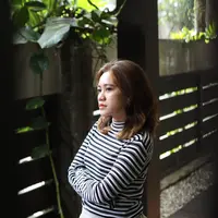 Menyikapi keadaan./Copyright Fimela - Adhib Mujaddid