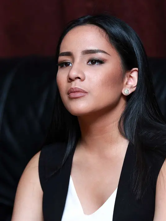 Angel Pieters berusaha mengambil pelajaran dibalik semua ini. (Deky Prayoga/Bintang.com)