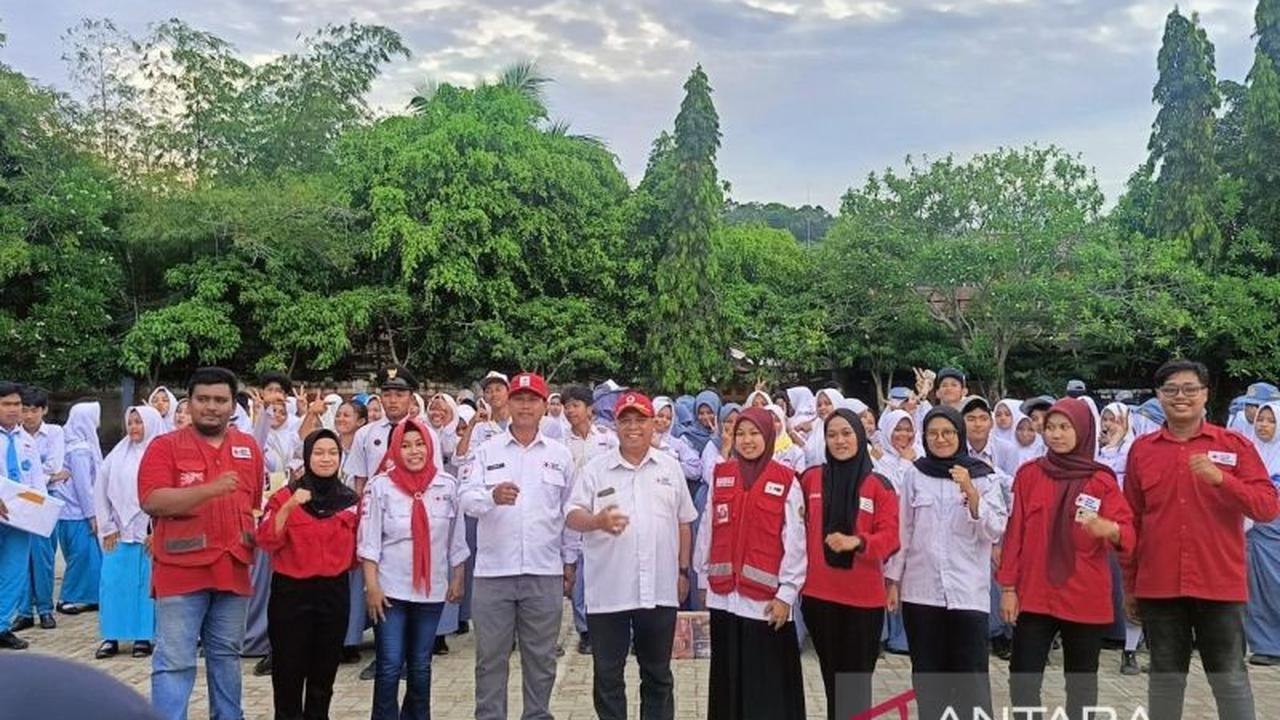 Tahukah Anda? PMI Samarinda Bekali Ratusan Siswa SMA dengan Keterampilan Pertolongan Pertama