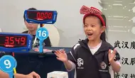 Selesaikan Rubik Kurang dari 5 Detik, Bocah 6 Tahun Cetak Rekor Dunia