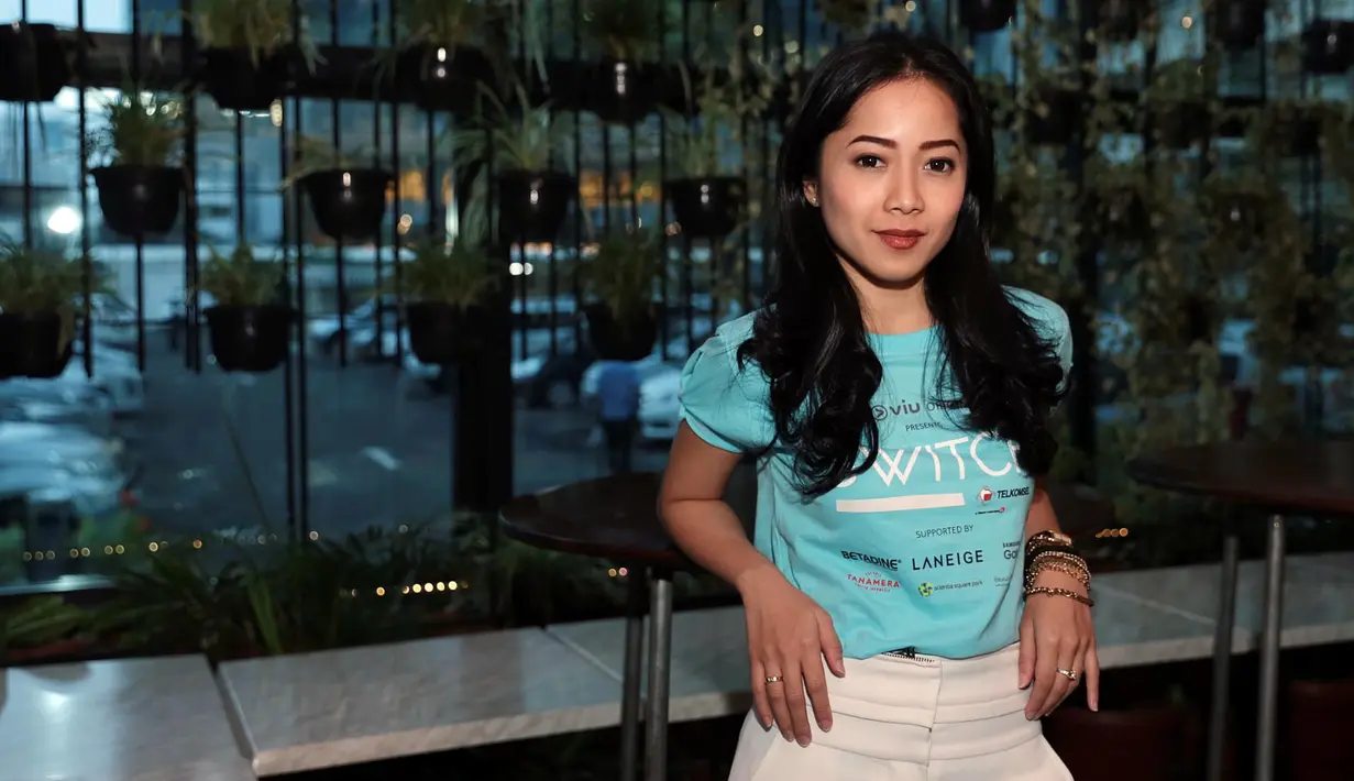 Pemeran Karina Salim pada tahun ini puasa berbeda dari tahun sebelumnya. Tahun ini, merupakan tahun pertama Karina berpuasa bareng dengan suaminya, Aldy Primanda. Meski berstatus sebagai istri, ia mengaku jarang ketemu. (Deki Prayoga/Bintang.com)