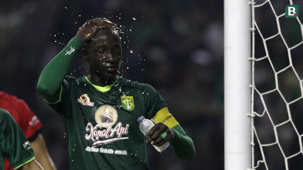 Striker Persebaya, Makan Konate