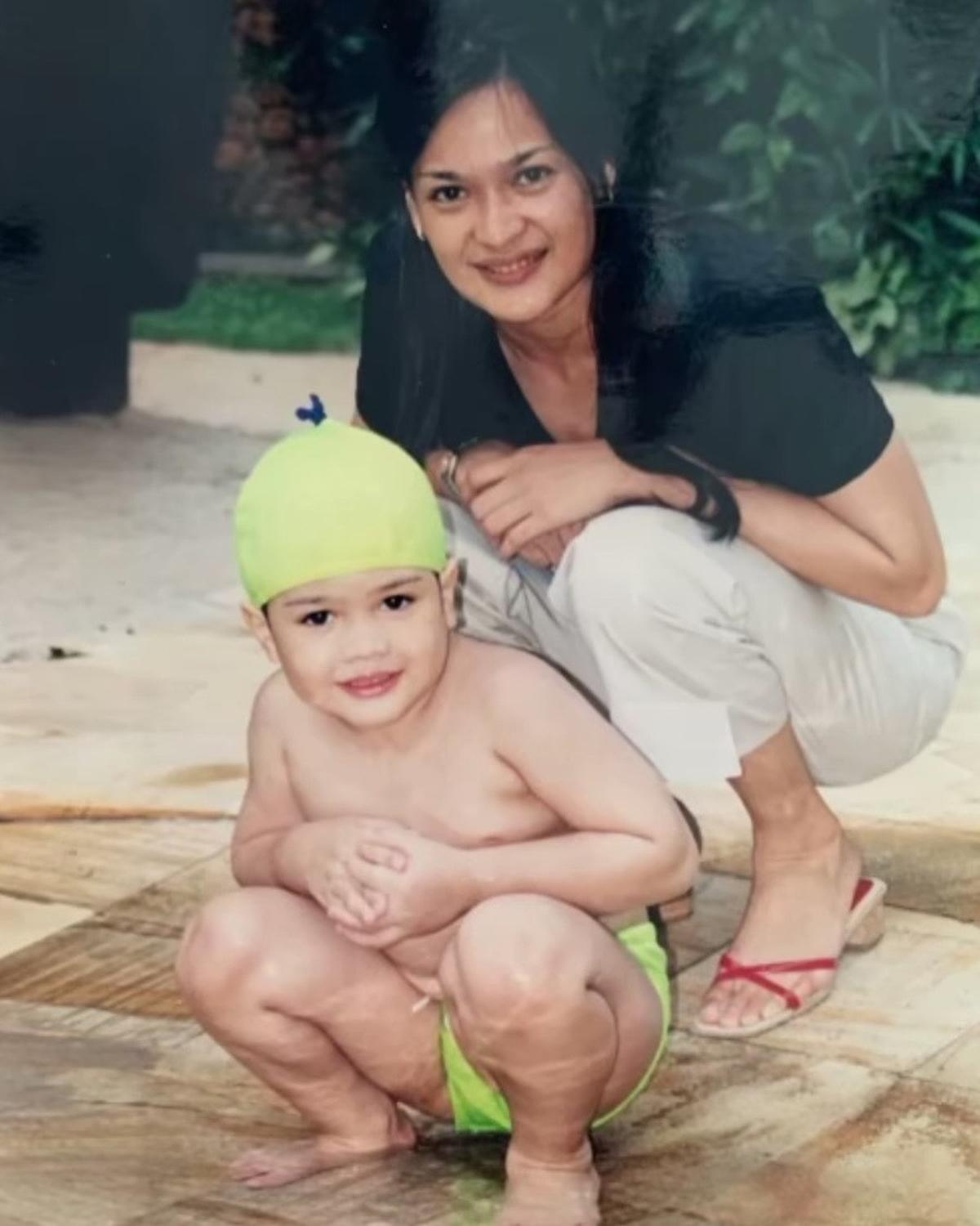 Sederet Foto Lawas Donna Harun yang Jadi Sorotan, Cantiknya Awet Sejak Dulu