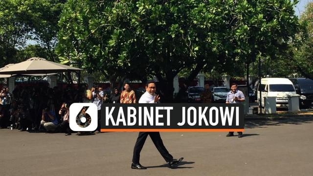 Abdul Halim Iskandar tiba di Istana Kepresidenan pada Selasa (22/10/2019) pukul 13.48 WIB. Ia adalah politikus PKB yang merupakan anggota DPRD Jawa Timur.