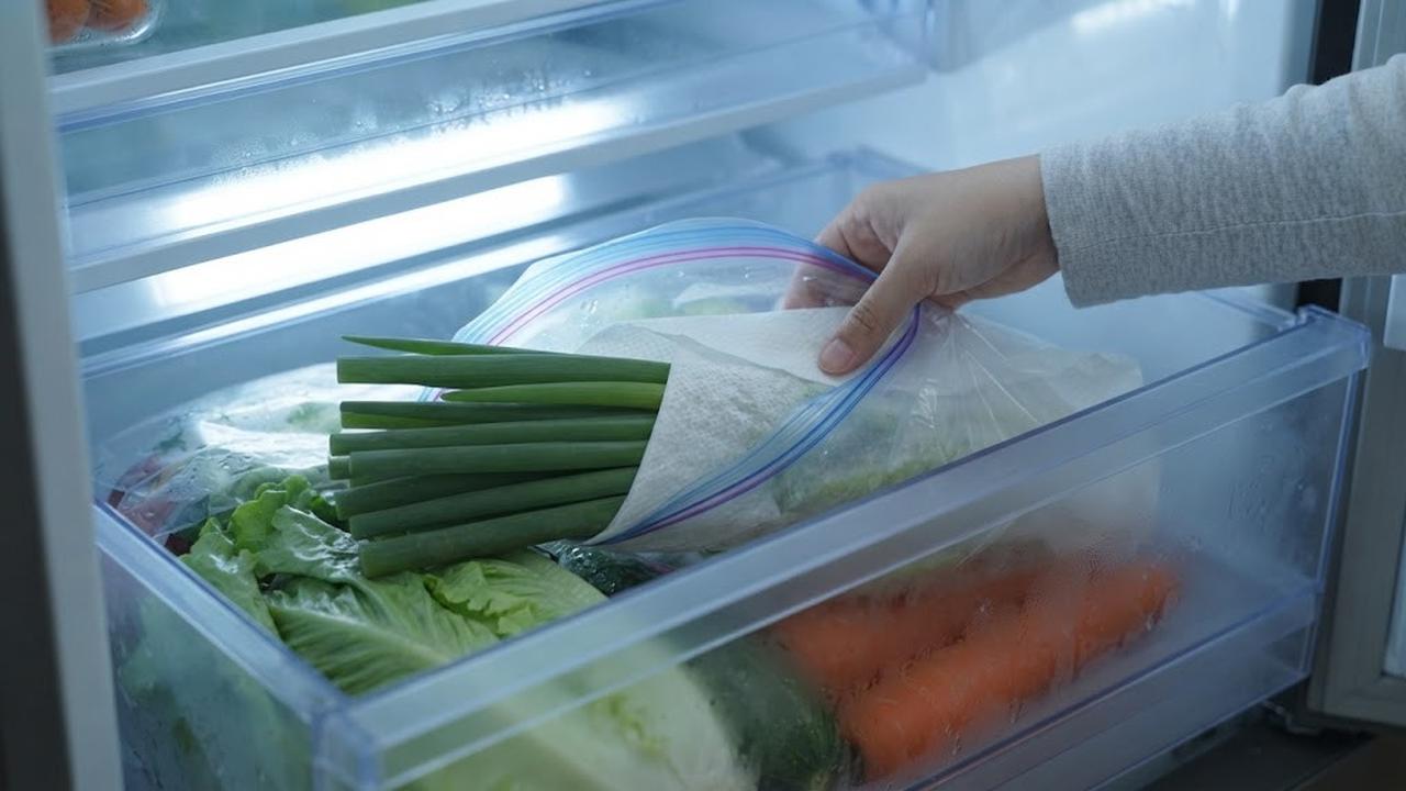 Cara Menyimpan Daun Bawang agar Awet Berminggu-minggu