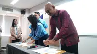 PT MRT Jakarta dan PT Blue Bird Tbk secara resmi menandatangani Nota Kesepahaman terkait studi pengembangan layanan transportasi terintegrasi serta pemesanan dan pembayaran tiket MRT Jakarta bagi pengguna MRT Jakarta serta Bluebird