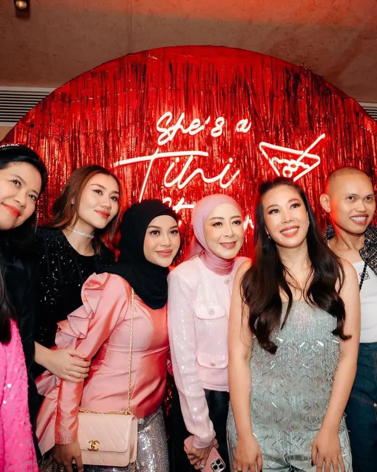 Adu Gaya Glamor Santun Aurel Hermansyah, Syahnaz Sadiqah, dan Olla Ramlan di Ultah Marlene Hariman, Tampil Blink Blink dengan Hijab