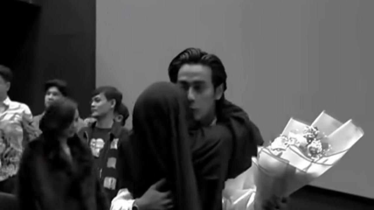 Umi Pipik Kenang 12 Tahun Kepergian Ustaz Jefri, Doa Haru dan Pesan Cinta untuk Anak-anak