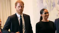 Pangeran Harry, Duke of Sussex dan Meghan Markle, Duchess of Sussex tiba di Markas Besar PBB pada 18 Juli 2022 di New York City. (MICHAEL M. SANTIAGO / GETTY IMAGES NORTH AMERICA / GETTY IMAGES VIA AFP)