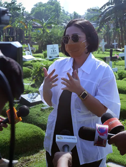 Mutia Ayu istri alm. Glenn Fredly (Bambang E Ros/ Fimela.com)