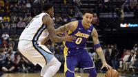 Aksi Kyle Kuzma (0) saat Lakers sikat Grizzlies (AP)