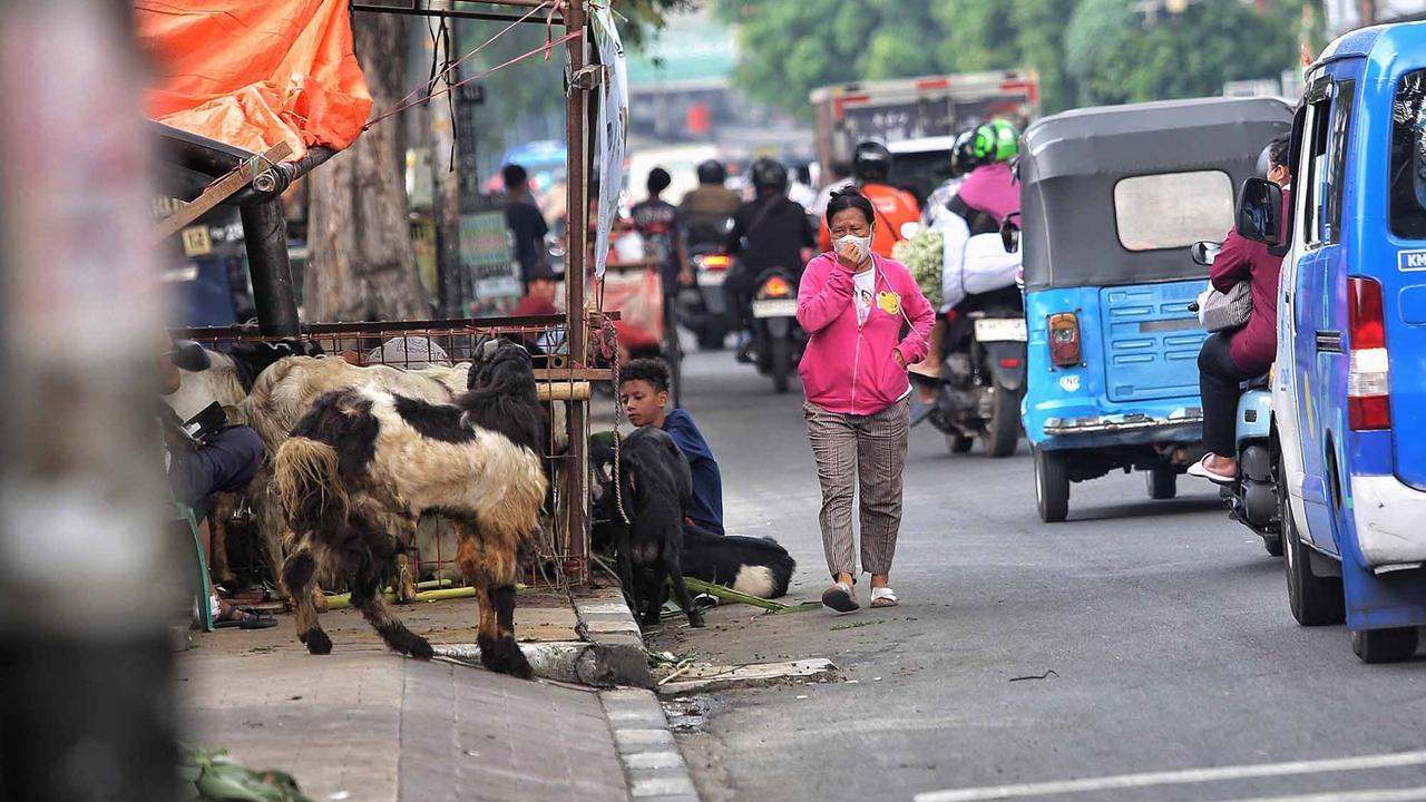 FOTO: Trotoar Yang Berubah Fungsi Di Ibukota Jakarta