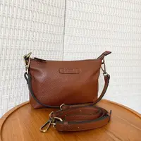 Tas kulit menjadi produk yang digemari di Indonesia karena desain serta bahannya yang berkualitas (Foto: Official Instagram Pepari Leather/@pepari.leather)