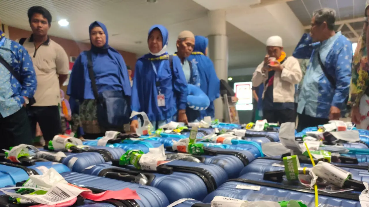 Diduga Terinfeksi Virus Corona, Jemaah Umrah di Palembang Langsung Diisolasi