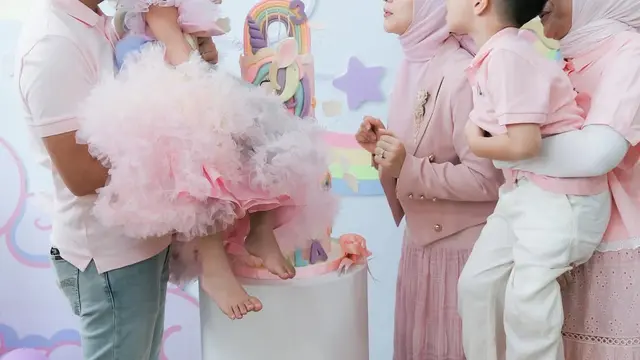 Potret Irish Bella Rayakan Ultah ke-3 Amala/Instagram @_irishbella_