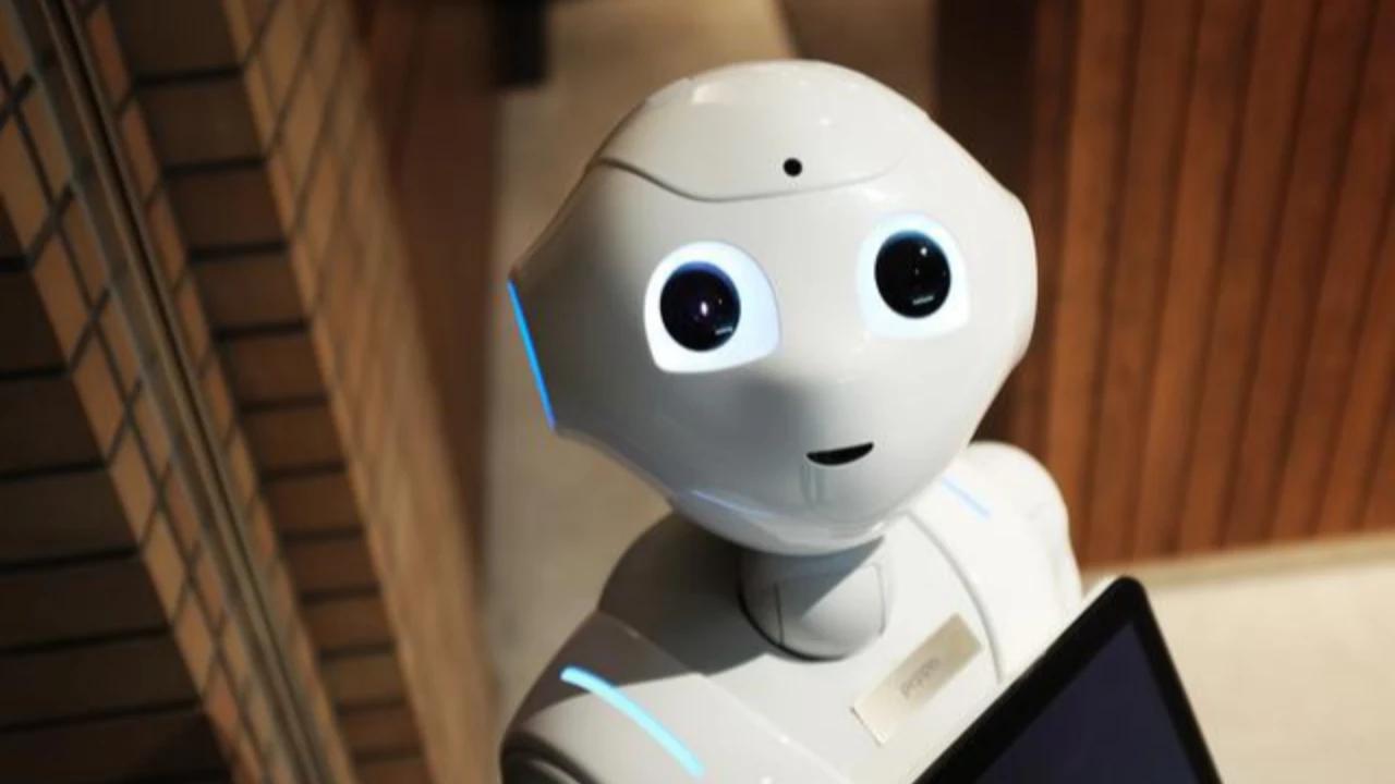 China Mulai Gunakan Robot Polisi, Bisa Tegakkan Hukum dan Atur Lalu Lintas