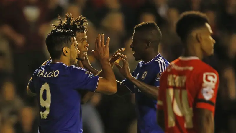 Walsall vs Chelsea (Reuters / Carl Recine)