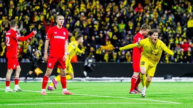 Foto: Mees Hilgers Cetak Gol Bunuh Diri, FC Twente Disingkirkan Bodo/Glimt dari Liga Europa